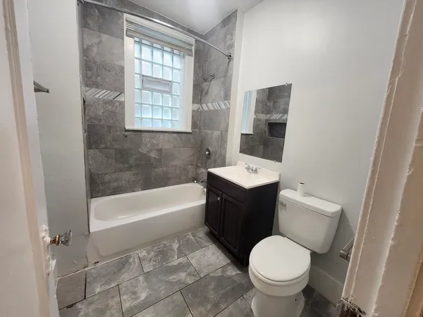 $1,145 | 7412 South Prairie Avenue, Unit 1F, Chicago, IL 60619
