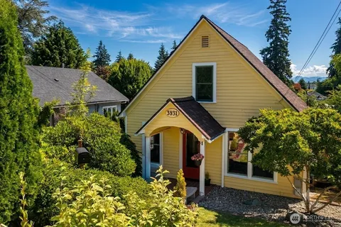 $645,000 | 3931 Friday Avenue, Everett, WA 98201