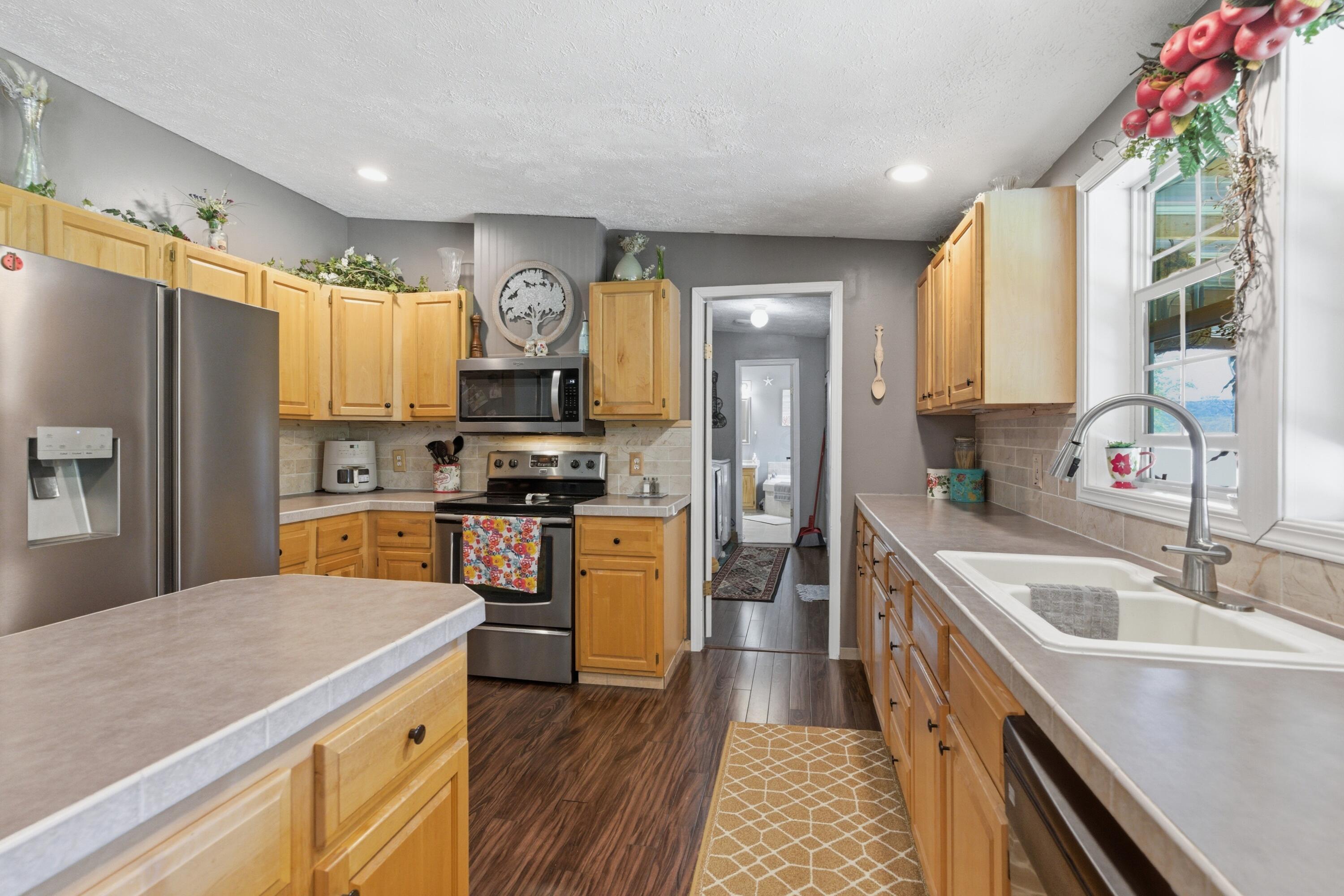 16282 Cox Road Logan, OH 43138 - Photo 9 of 89 11-print-031
