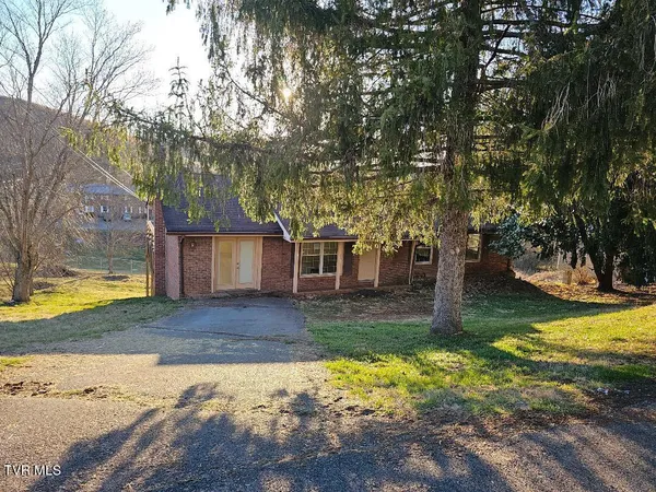 $100,000 | 2617 Banner Street, St. Paul, VA 24283