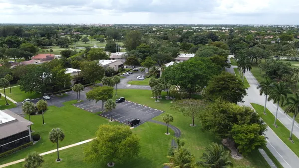 $4,500 | 147 Deer Creek Boulevard, Unit 402, Deerfield Beach, FL 33442