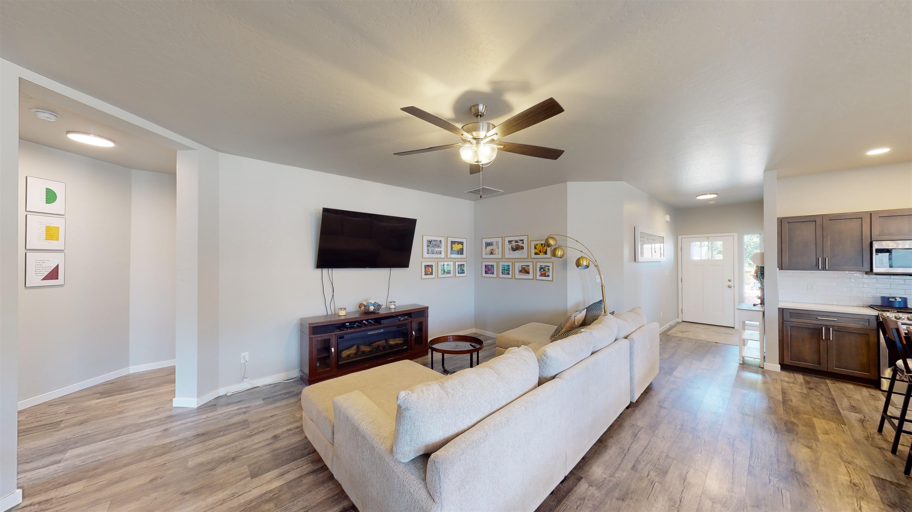 2947 Ronda Lee Road, Unit B Grand Junction, CO 81503 - Photo 3 of 42 Gallery Image 3