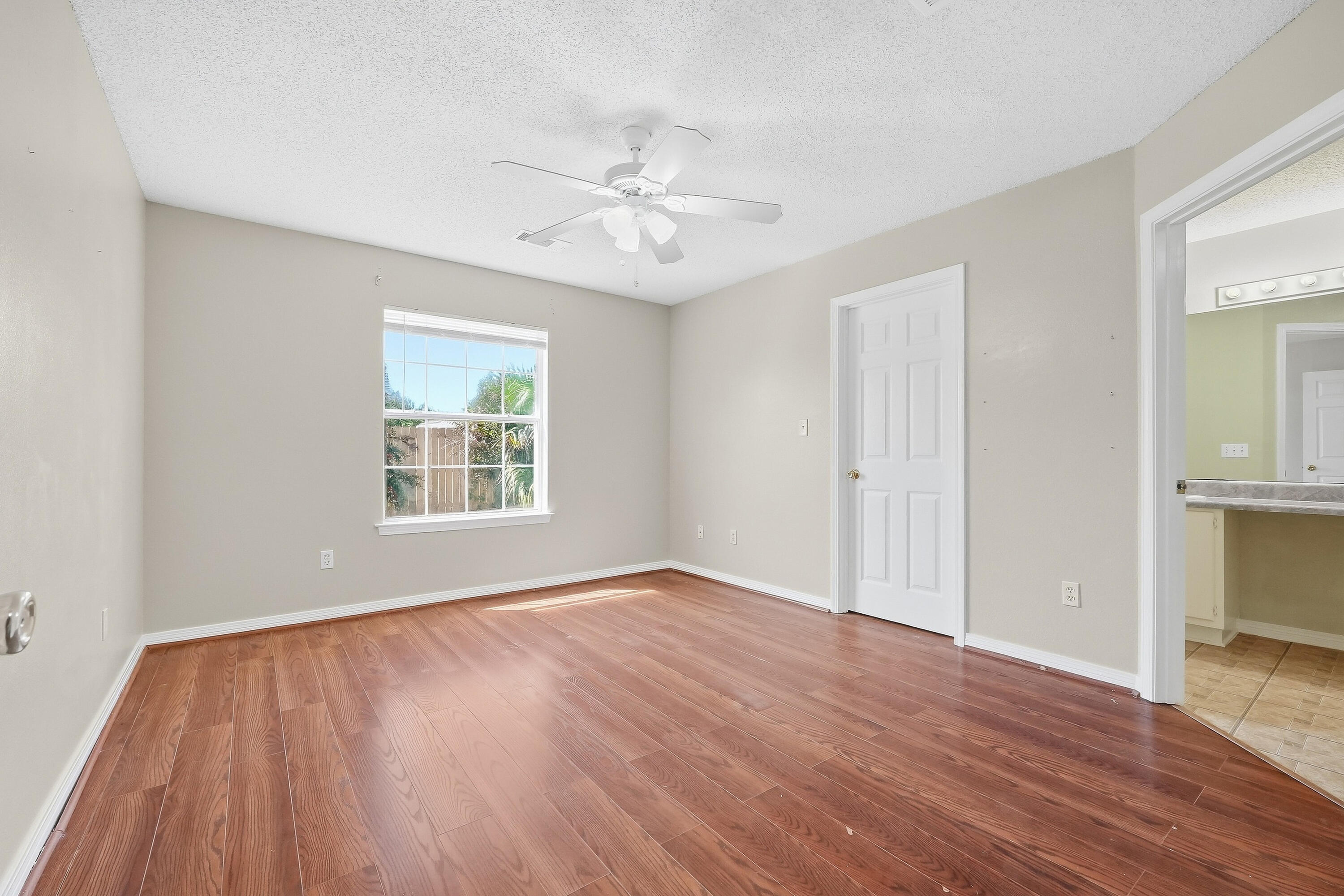 83 Stowe Road Mary Esther, FL 32569 - Photo 23 of 37 Primary Bedroom