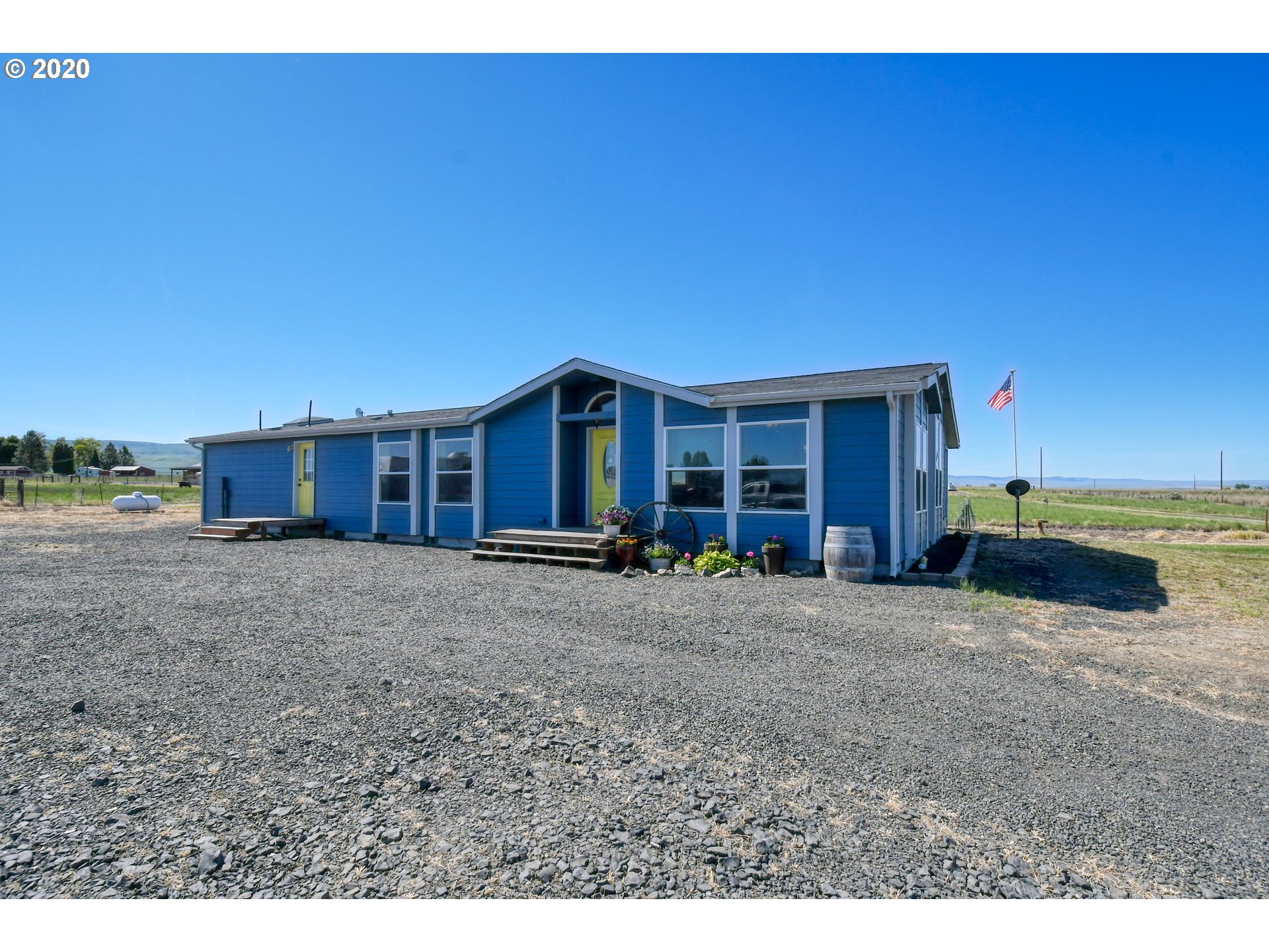 45113 Best Road Pendleton, OR 97801 - Photo 2 of 32