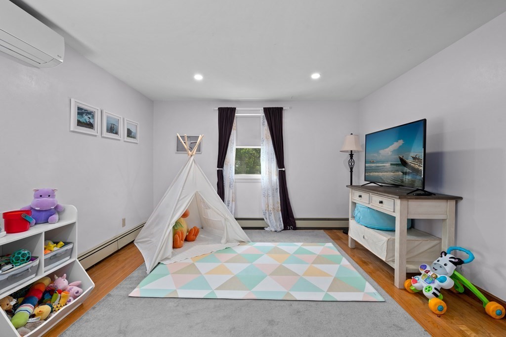 13 Station Road Salem, MA 01970 - Photo 27 of 37