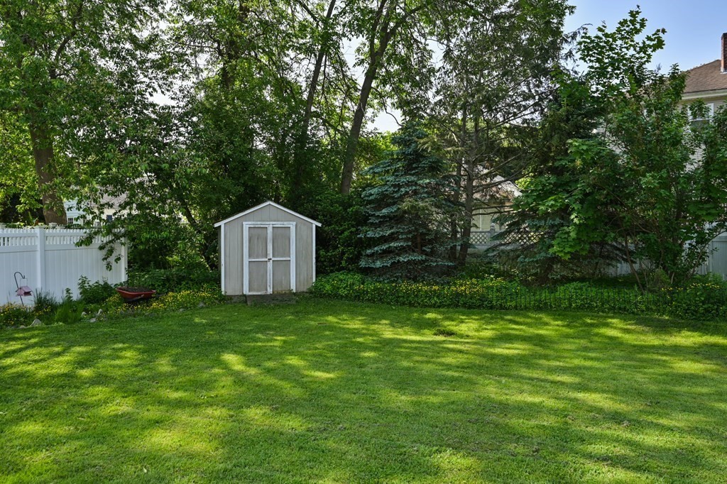 13 Station Road Salem, MA 01970 - Photo 30 of 37