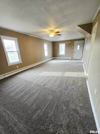 $97,000 | 812 North Sherman Street, Lincoln, IL 62656