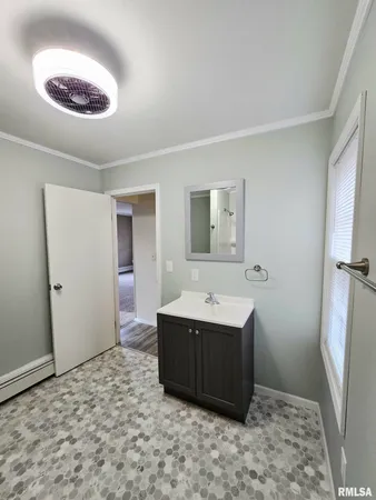 $97,000 | 812 North Sherman Street, Lincoln, IL 62656