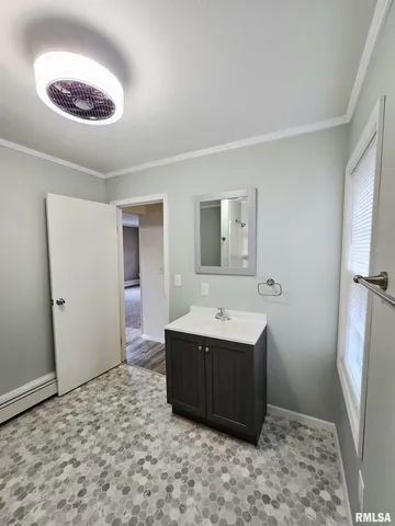 $110,000 | 812 North Sherman Street, Lincoln, IL 62656