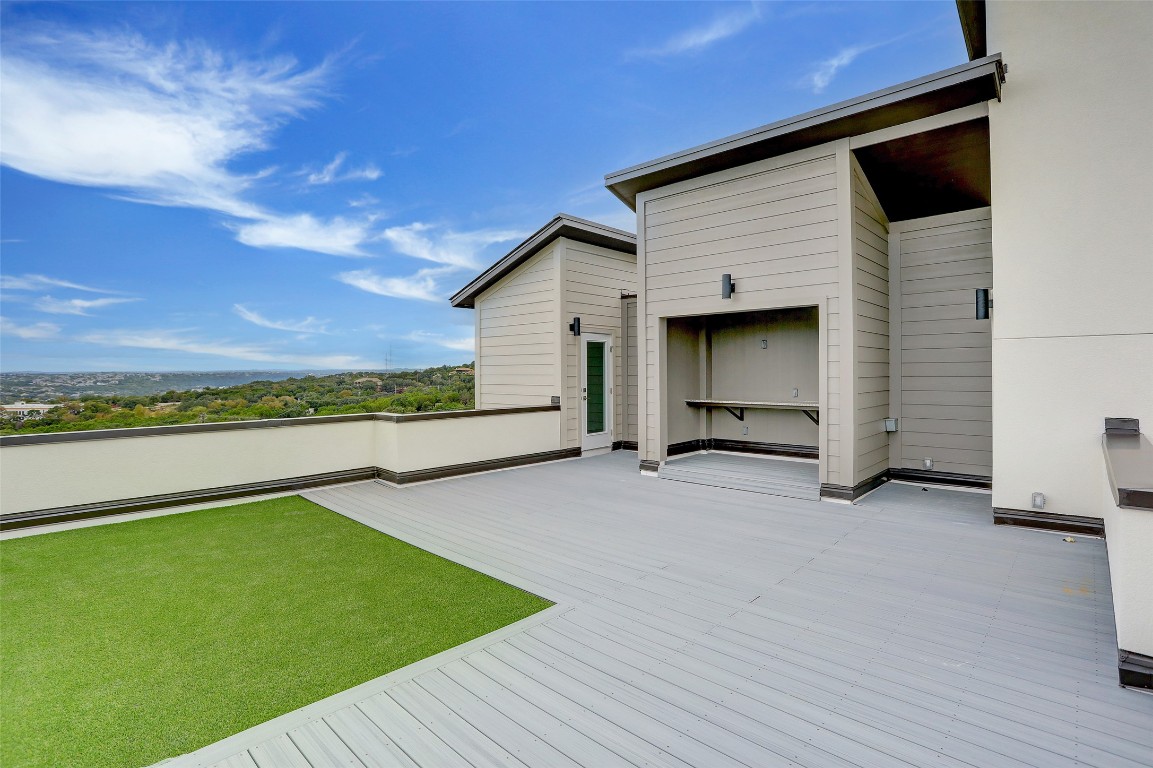 4300 Mansfield Dam Road, Unit 1421 / 1431 Austin, TX 78734 - Photo 28 of 32 a view of an outdoor space and deck