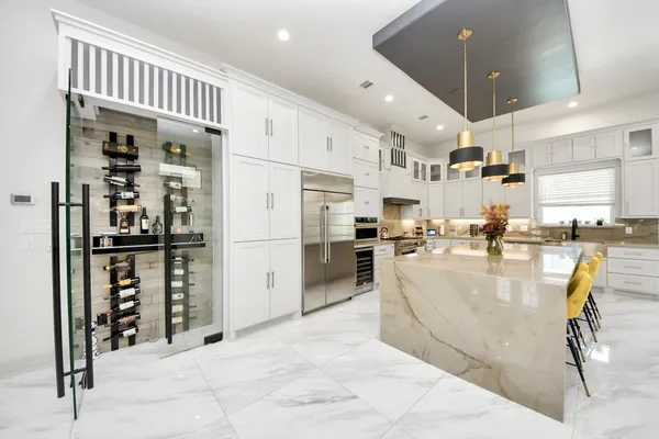 $6,150 | 3520 Beauchamp Street, Houston, TX 77009