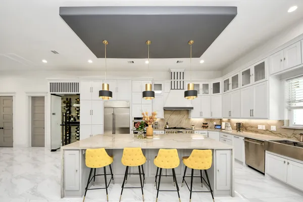 $6,150 | 3520 Beauchamp Street, Houston, TX 77009