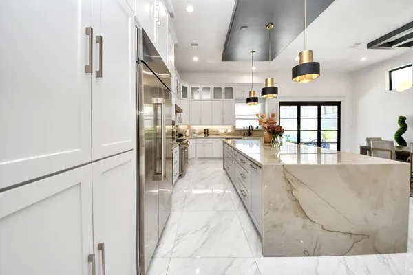 $6,150 | 3520 Beauchamp Street, Houston, TX 77009