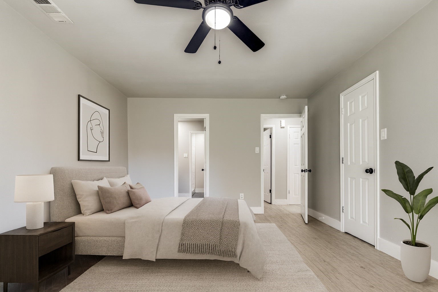 3427 Benfield Drive Houston, TX 77082 - Photo 10 of 21 Primary Bedroom - Downstairs