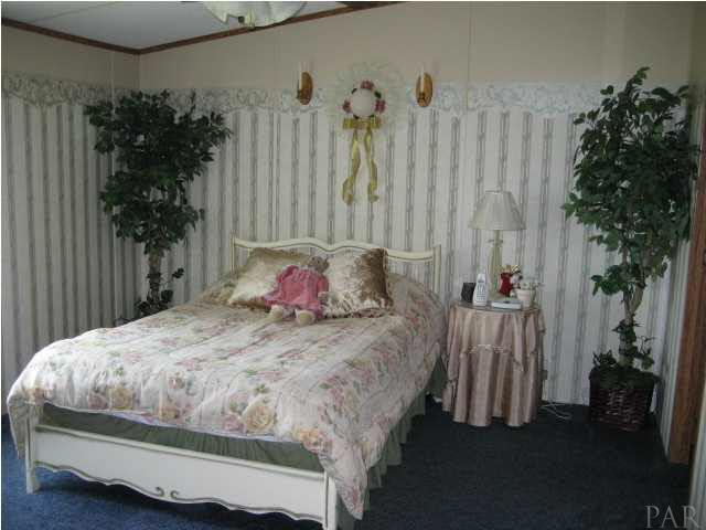 6990 Timber Crest Road Milton, FL 32583 - Photo 5 of 16 Gallery Image 5