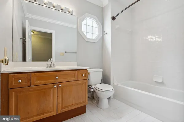 $3,300 | 208 Wilson Avenue Northwest, Leesburg, VA 20176