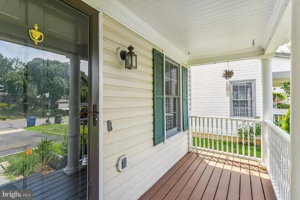 $3,300 | 208 Wilson Avenue Northwest, Leesburg, VA 20176