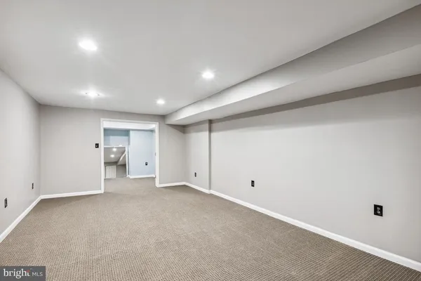 $3,300 | 208 Wilson Avenue Northwest, Leesburg, VA 20176