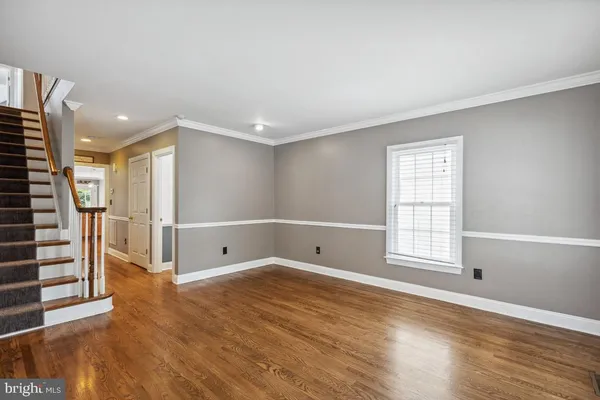 $3,300 | 208 Wilson Avenue Northwest, Leesburg, VA 20176