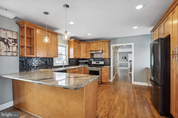 $3,300 | 208 Wilson Avenue Northwest, Leesburg, VA 20176