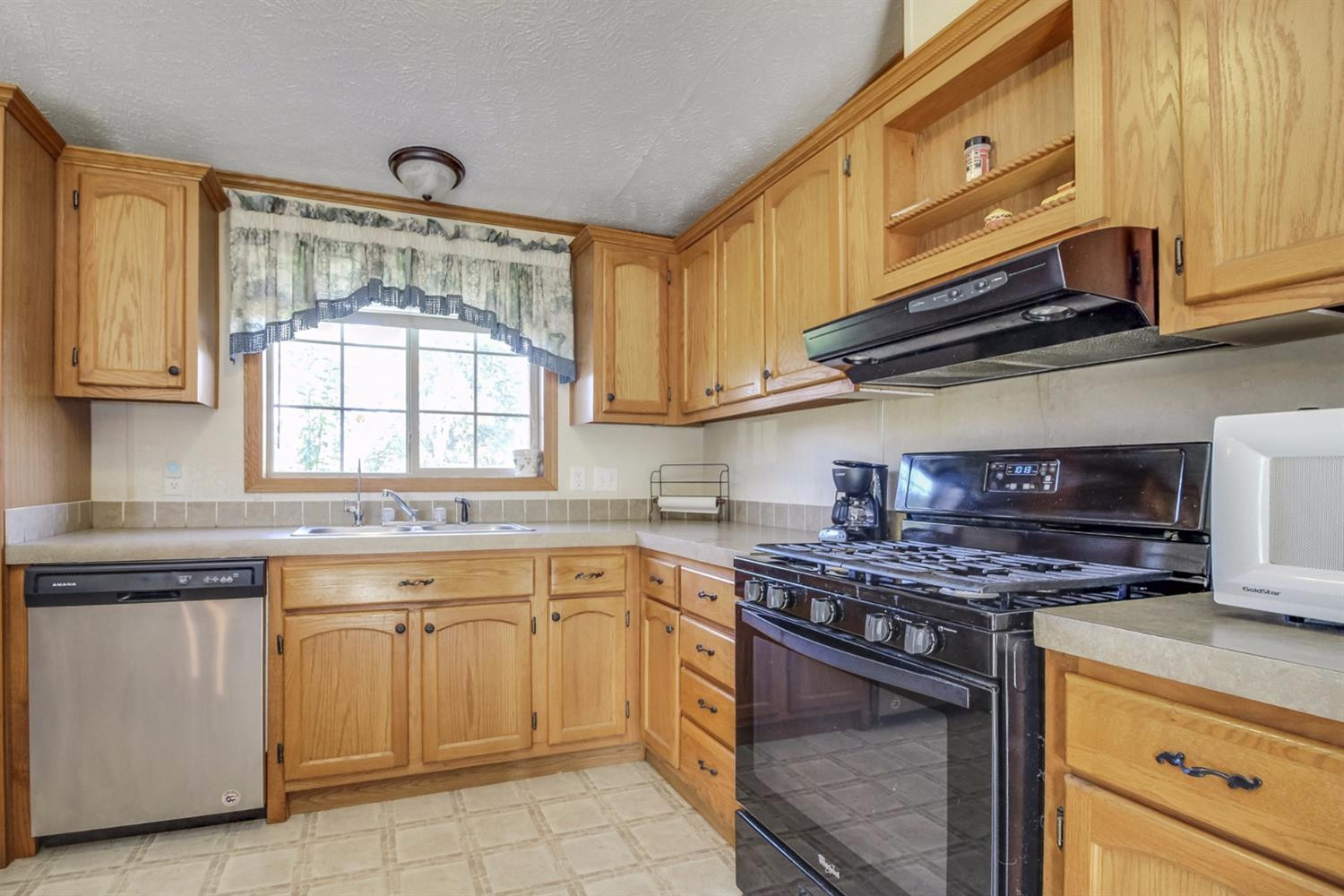 8709 Kinch Road Jackson, MI 49201 - Photo 10 of 39 Photo 10