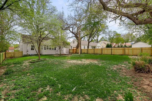 $335,000 | 3010 West 47th Terrace, Westwood, KS 66205