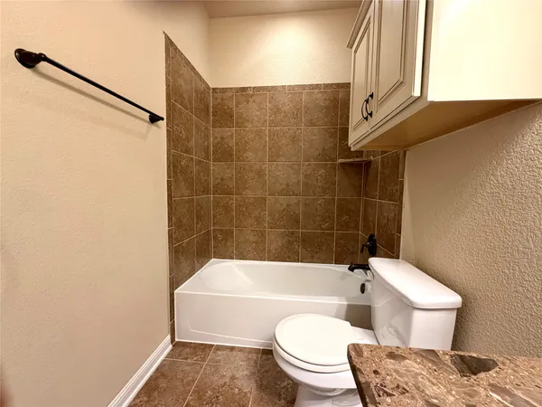 $299,000 | 7220 Wyoming Springs Drive, Unit 1302, Round Rock, TX 78681
