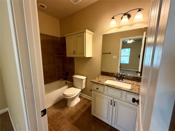 $299,000 | 7220 Wyoming Springs Drive, Unit 1302, Round Rock, TX 78681