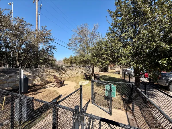 $299,000 | 7220 Wyoming Springs Drive, Unit 1302, Round Rock, TX 78681