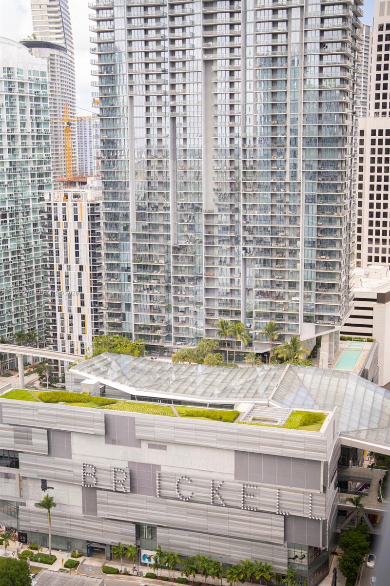 88 Southwest 7th Street, Unit 2712 Miami, FL 33130 - Photo 15 of 16