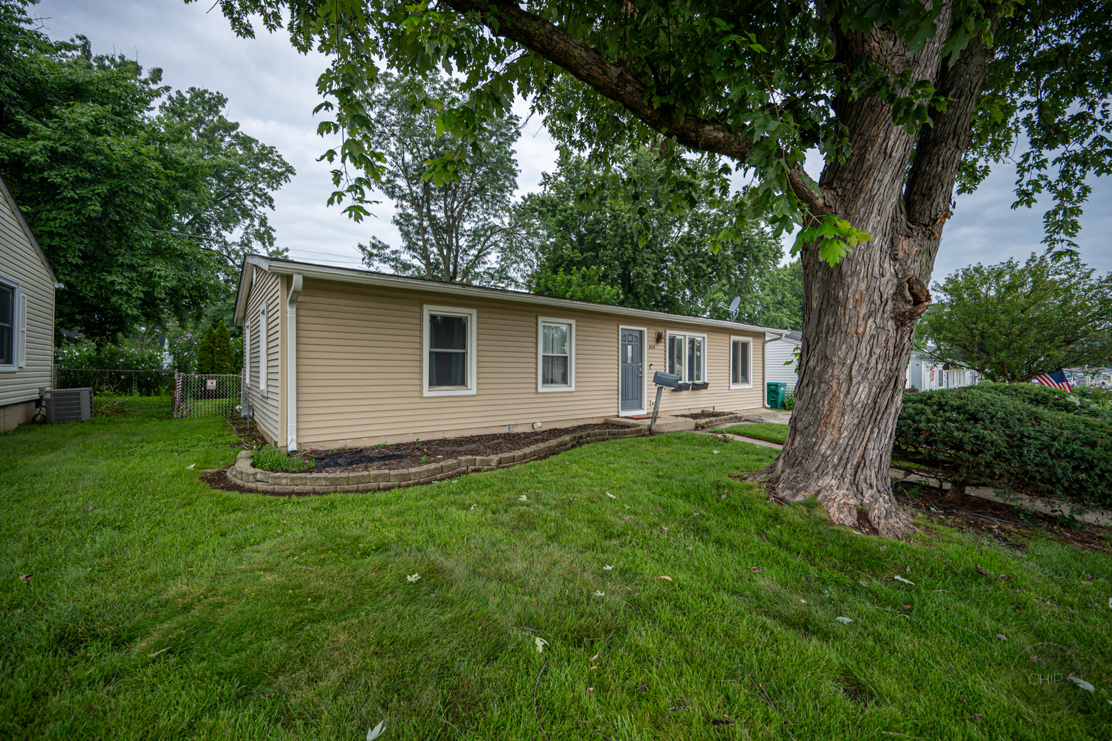 404 Kenyon Avenue Romeoville, IL 60446 - Photo 1 of 19 Gallery Image 1