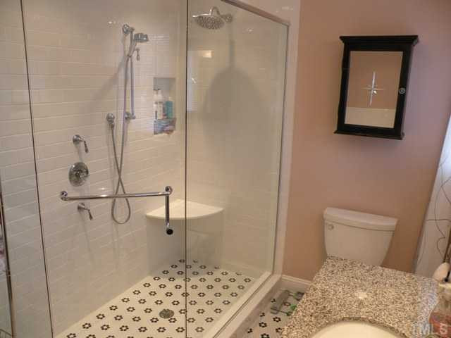 2405 Stafford Avenue Raleigh, NC 27607 - Photo 18 of 24 Master Bath/Spa