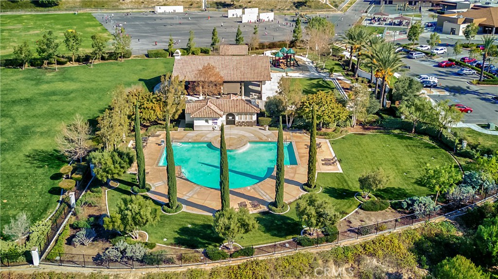16861 Ridge Cliff Drive Riverside, CA 92503 - Photo 50 of 61 LHR - Community Center