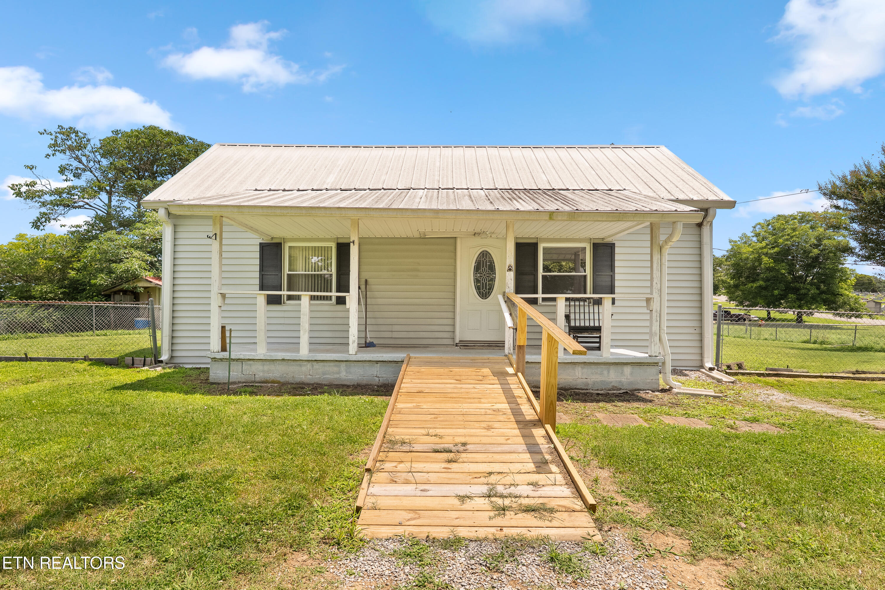 18015 Steekee Road Loudon, TN 37774 - Photo 11 of 24 DSC09747