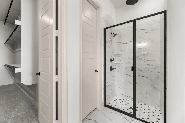 $649,900 | 136 Evanston Court, Rhome, TX 76078