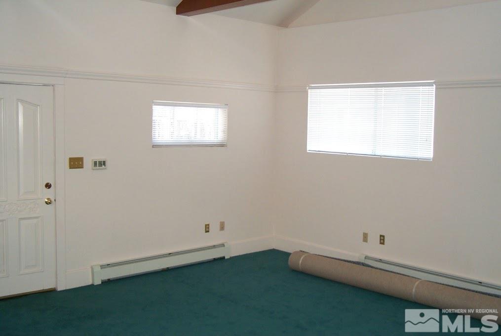 19 Winter Street Reno, NV 89503 - Photo 32 of 40 an empty room with a window