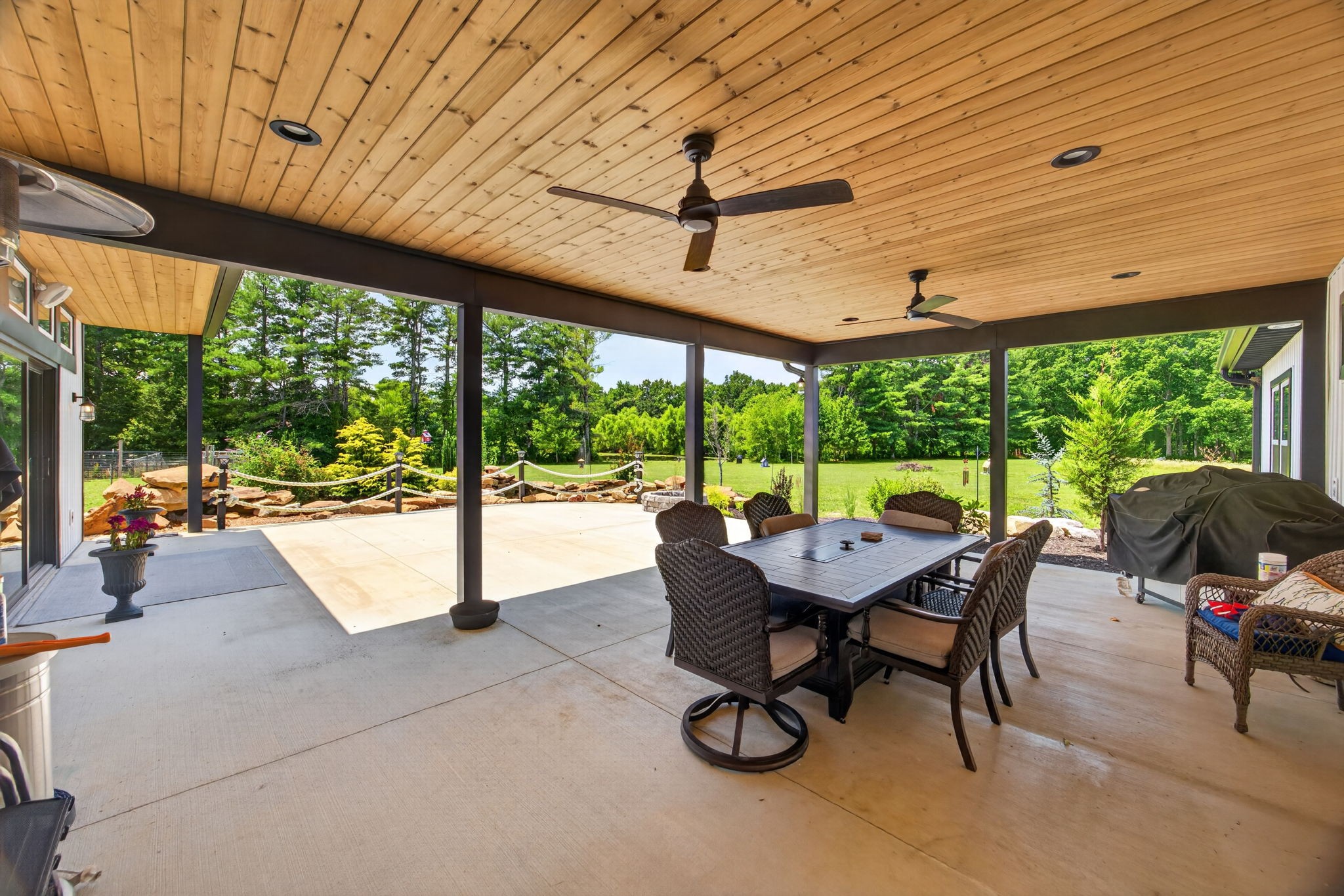 3358 Plateau Road Crossville, TN 38571 - Photo 4 of 63