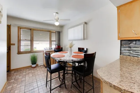 $265,000 | 1118 Bohland Avenue, Bellwood, IL 60104