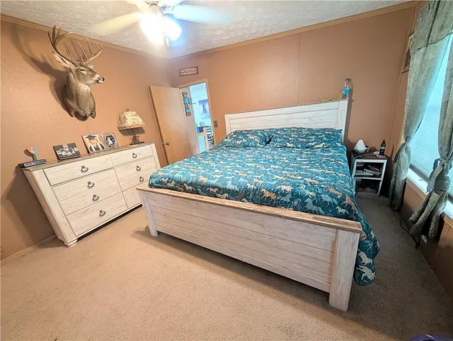 $550,000 | 1013 2400th Street, La Harpe, KS 66751