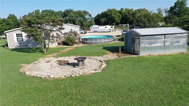 $550,000 | 1013 2400th Street, La Harpe, KS 66751