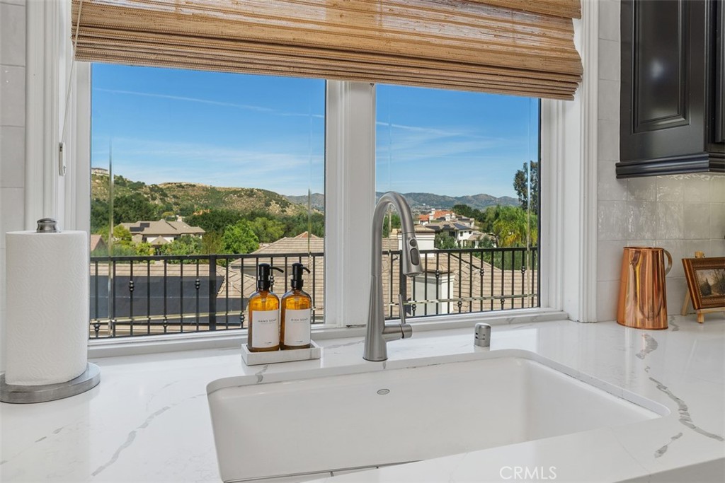 38504 Quail Ridge Drive Murrieta, CA 92562 - Photo 10 of 48
