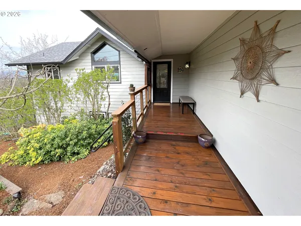 $674,900 | 1945 Sunrise Boulevard, Eugene, OR 97405