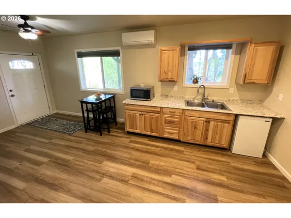 $674,900 | 1945 Sunrise Boulevard, Eugene, OR 97405