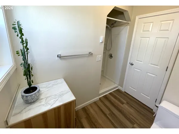 $674,900 | 1945 Sunrise Boulevard, Eugene, OR 97405