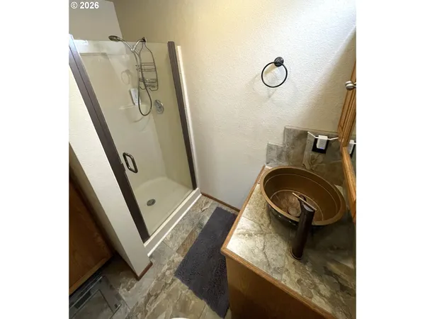 $674,900 | 1945 Sunrise Boulevard, Eugene, OR 97405