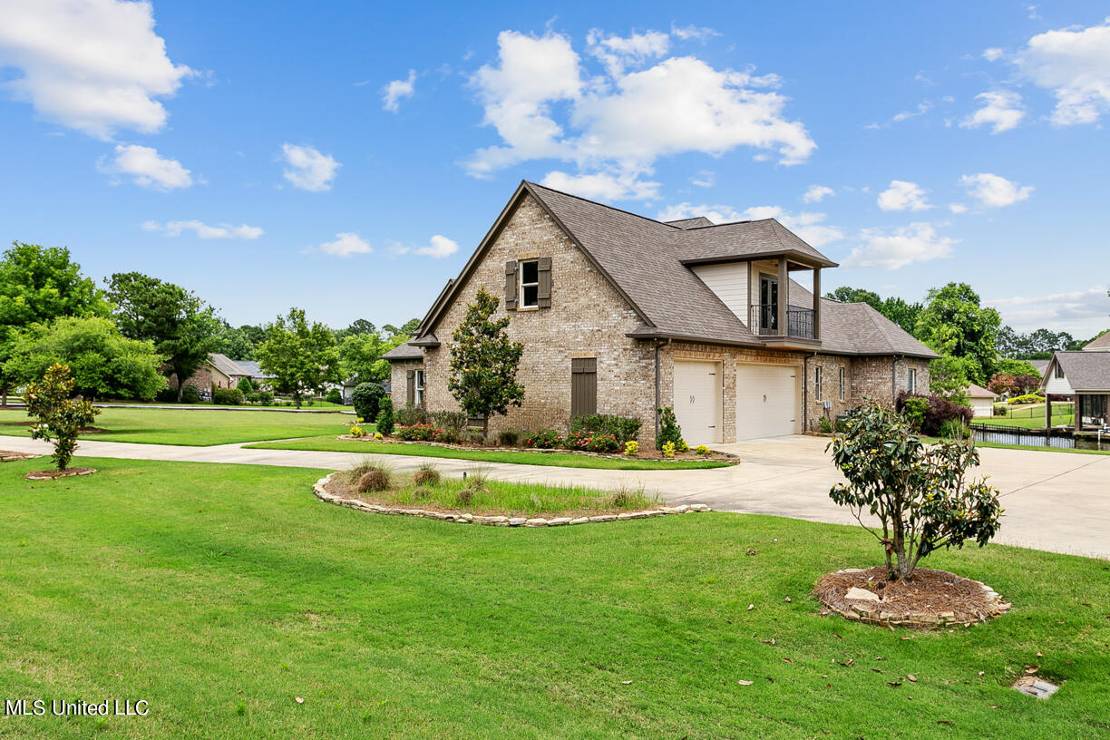 134 Lake Ridge Drive Madison, MS 39110 - Photo 49 of 52 134 Lake ridge final-28