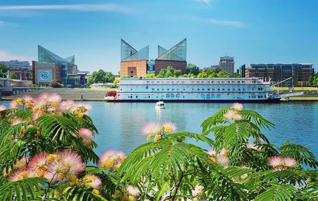 $2,700 | 1426 Heritage Landing Drive, Chattanooga, TN 37405