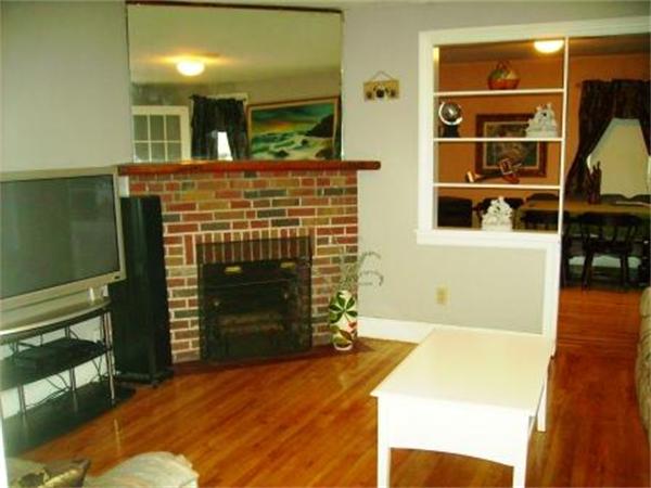 34 Valley Road Lynn, MA 01902 - Photo 4 of 26 Gallery Image 4