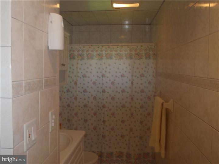 3 Castle Rock Road Newtown Square, PA 19073 - Photo 12 of 25 Bathroom