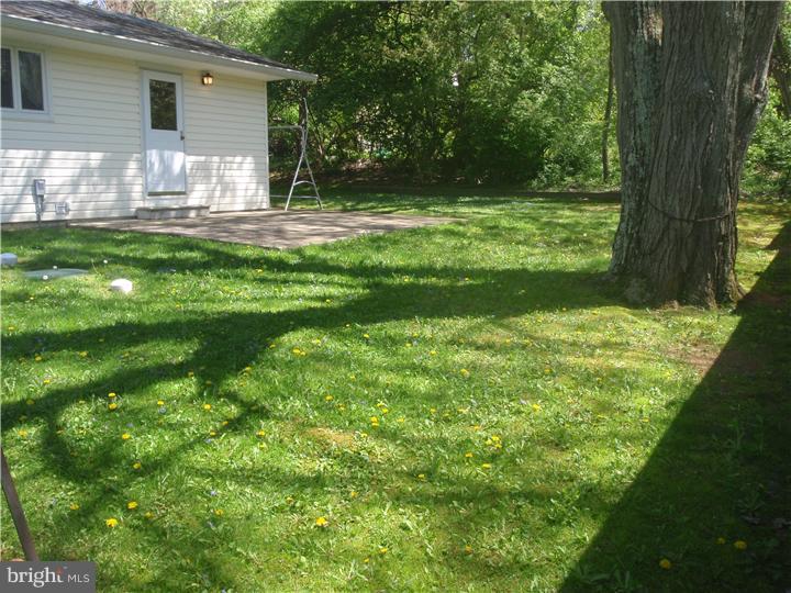 3 Castle Rock Road Newtown Square, PA 19073 - Photo 23 of 25 Back Yard